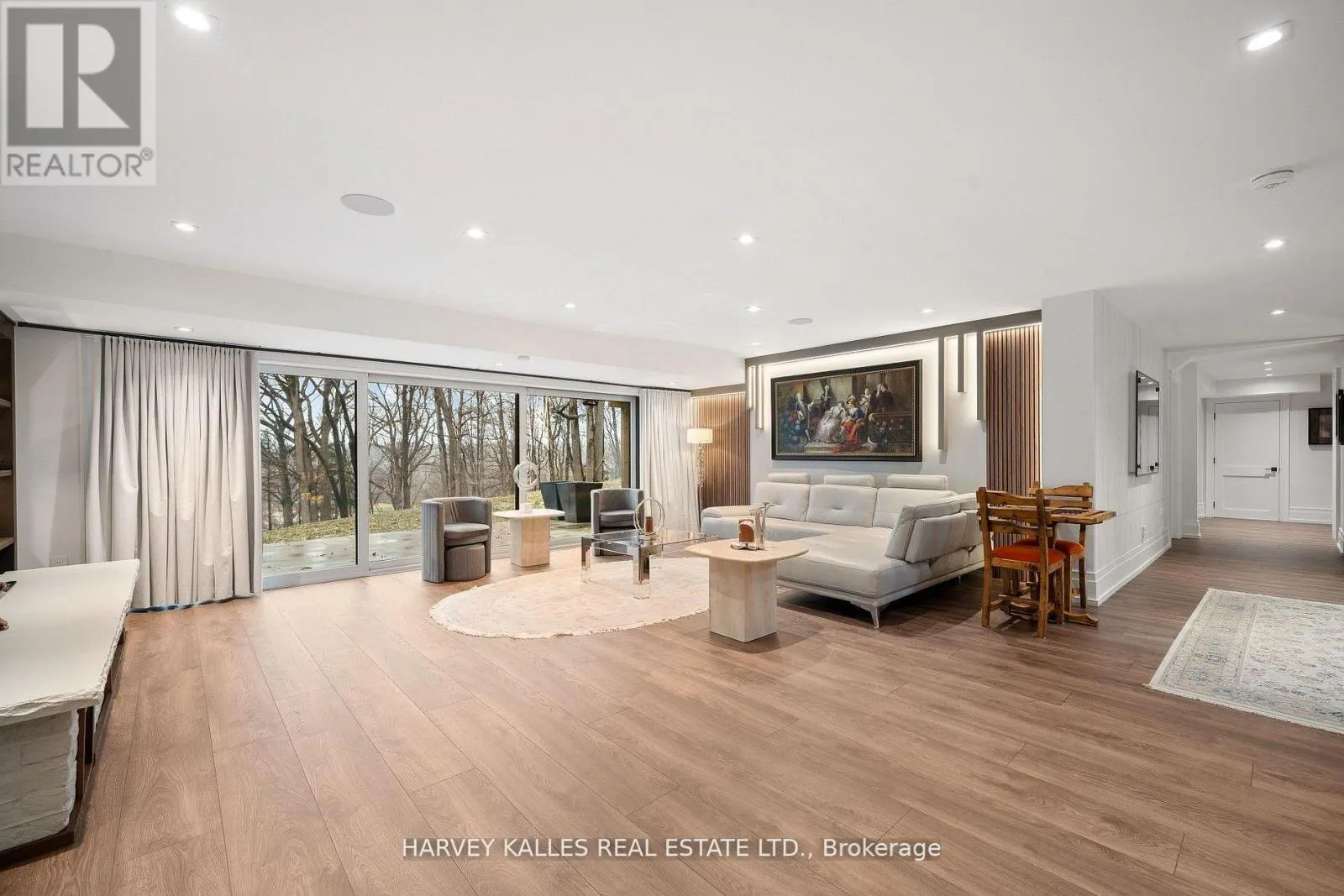 140 SANDRINGHAM DRIVE