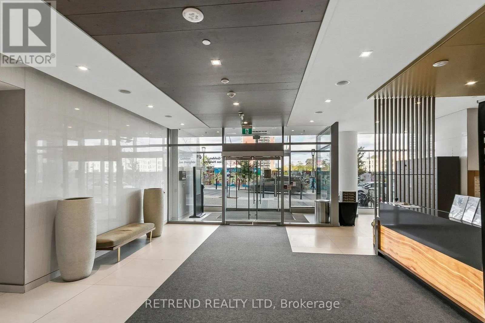 7 GOLDEN LION HEIGHTS
