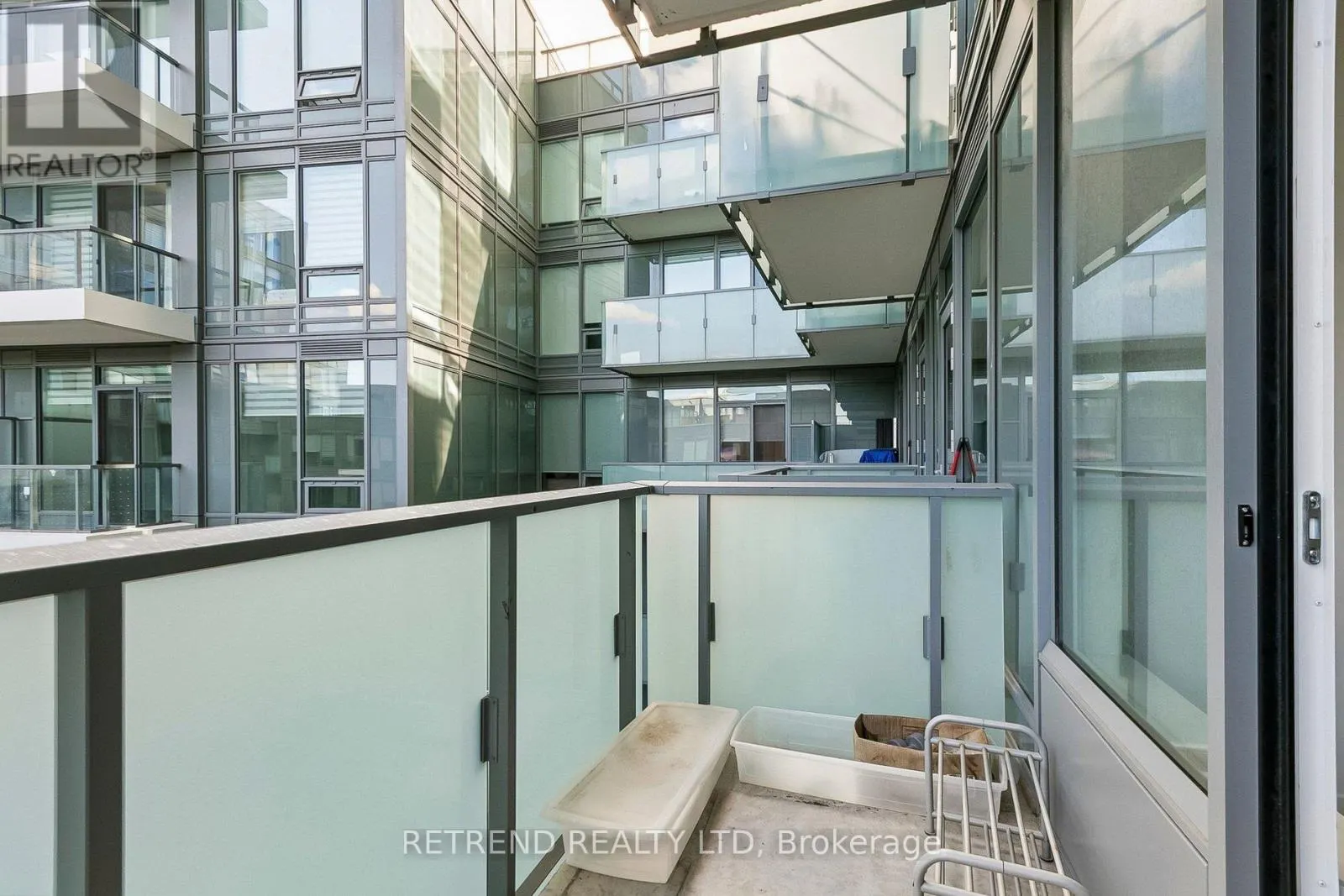 7 GOLDEN LION HEIGHTS
