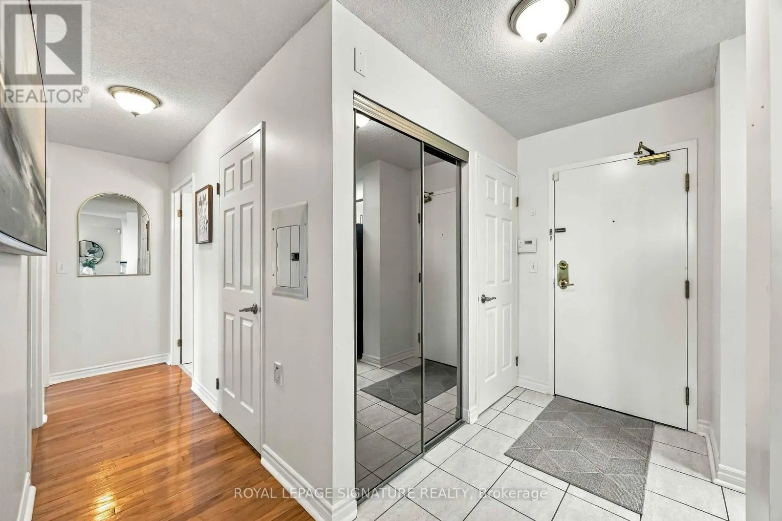 314 - 906 SHEPPARD AVENUE W