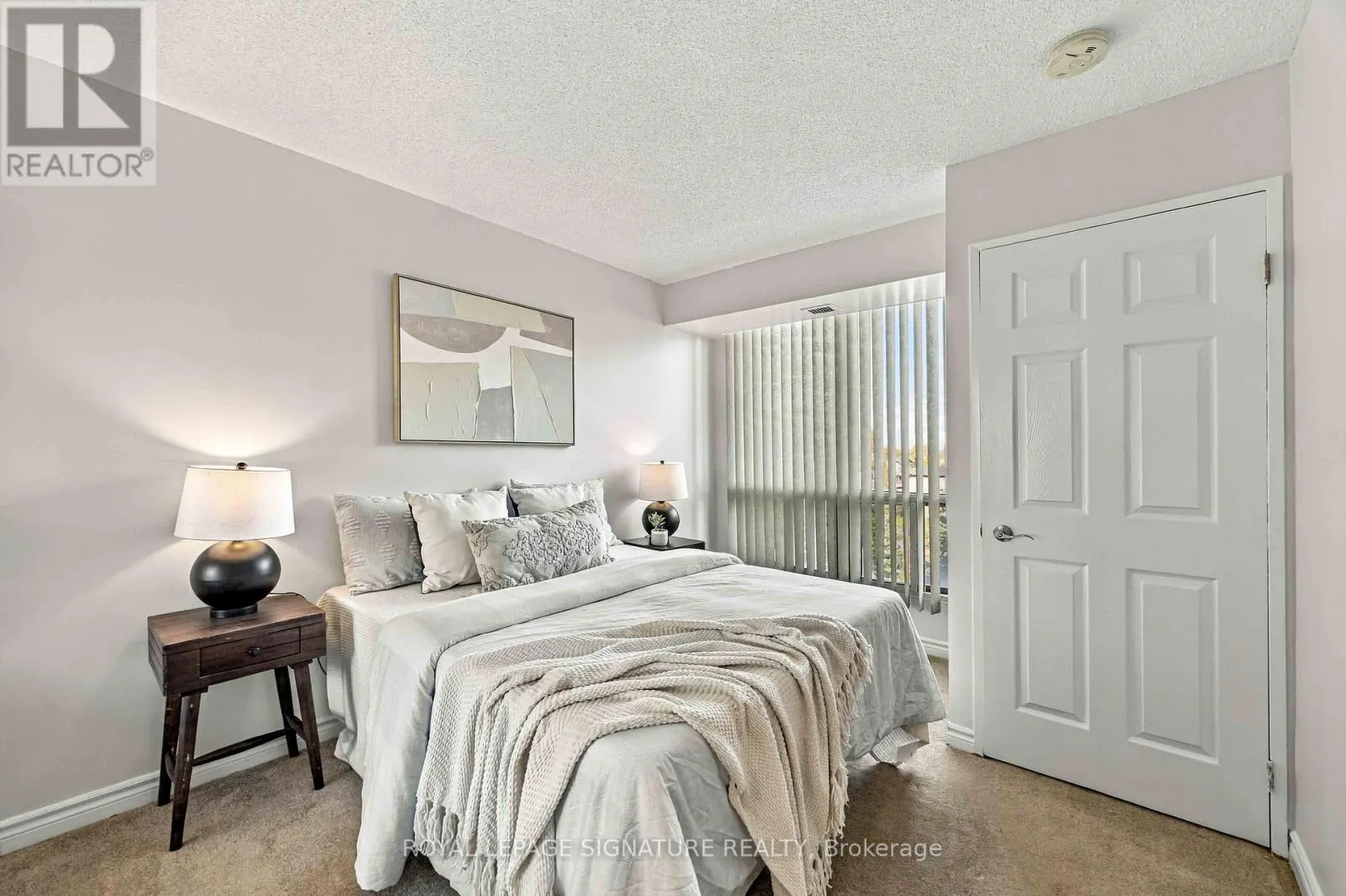 314 - 906 SHEPPARD AVENUE W