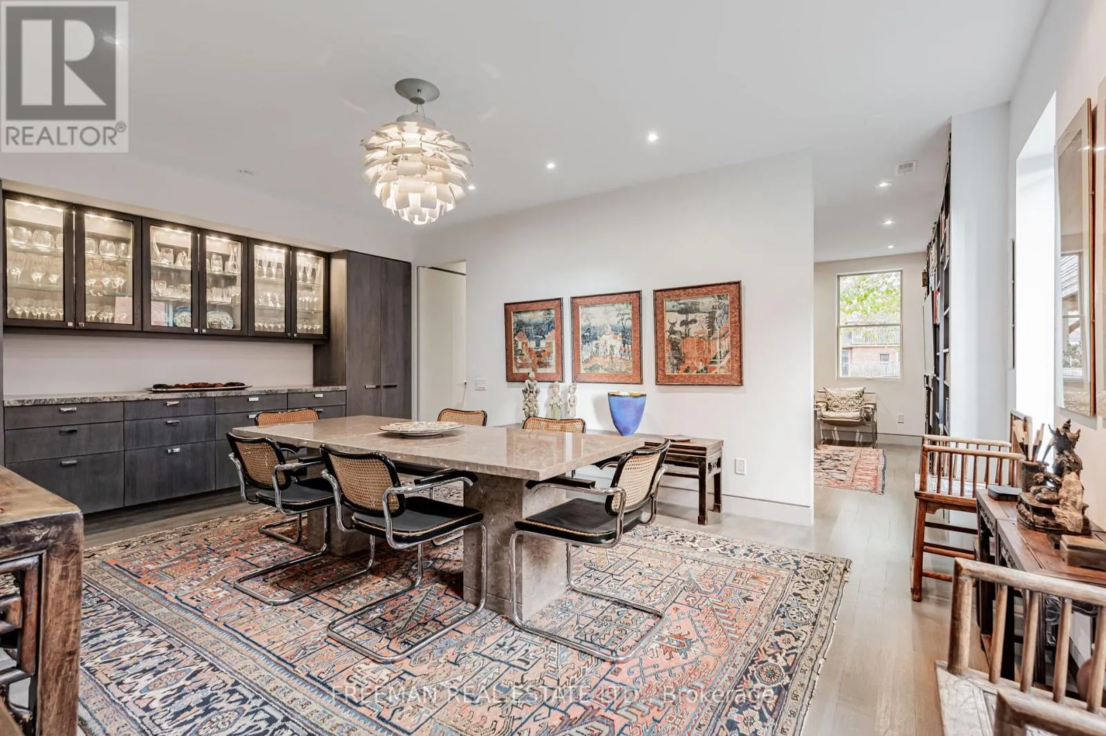 UPPER - 21 HOWLAND AVENUE