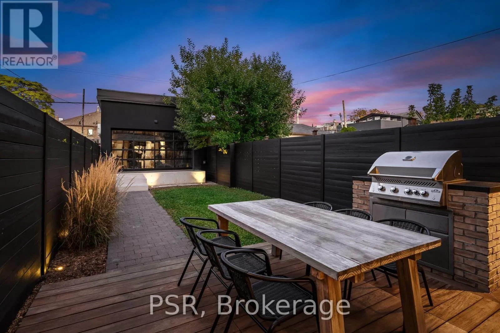 53 PALMERSTON AVENUE