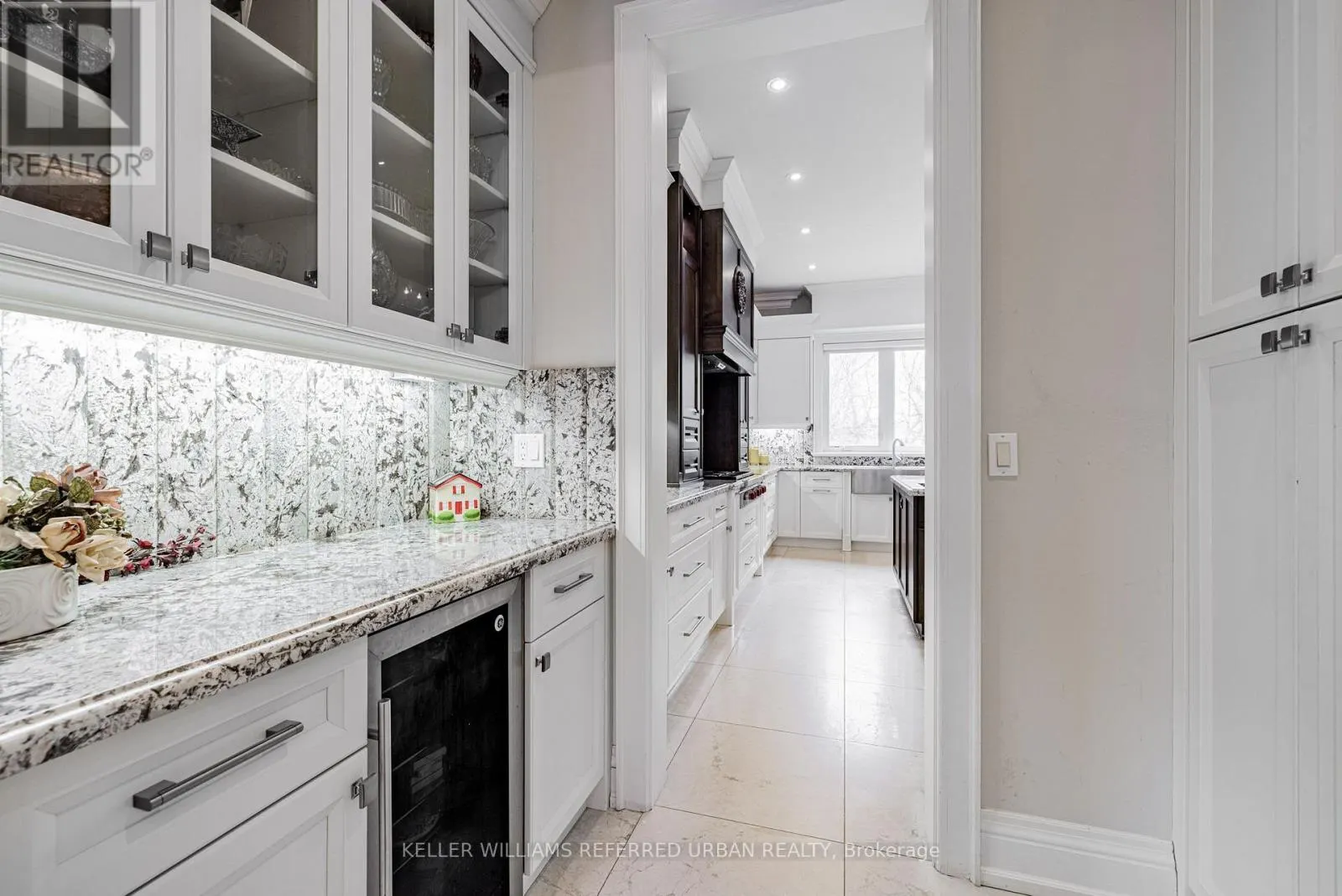 60 HAWKSBURY DRIVE