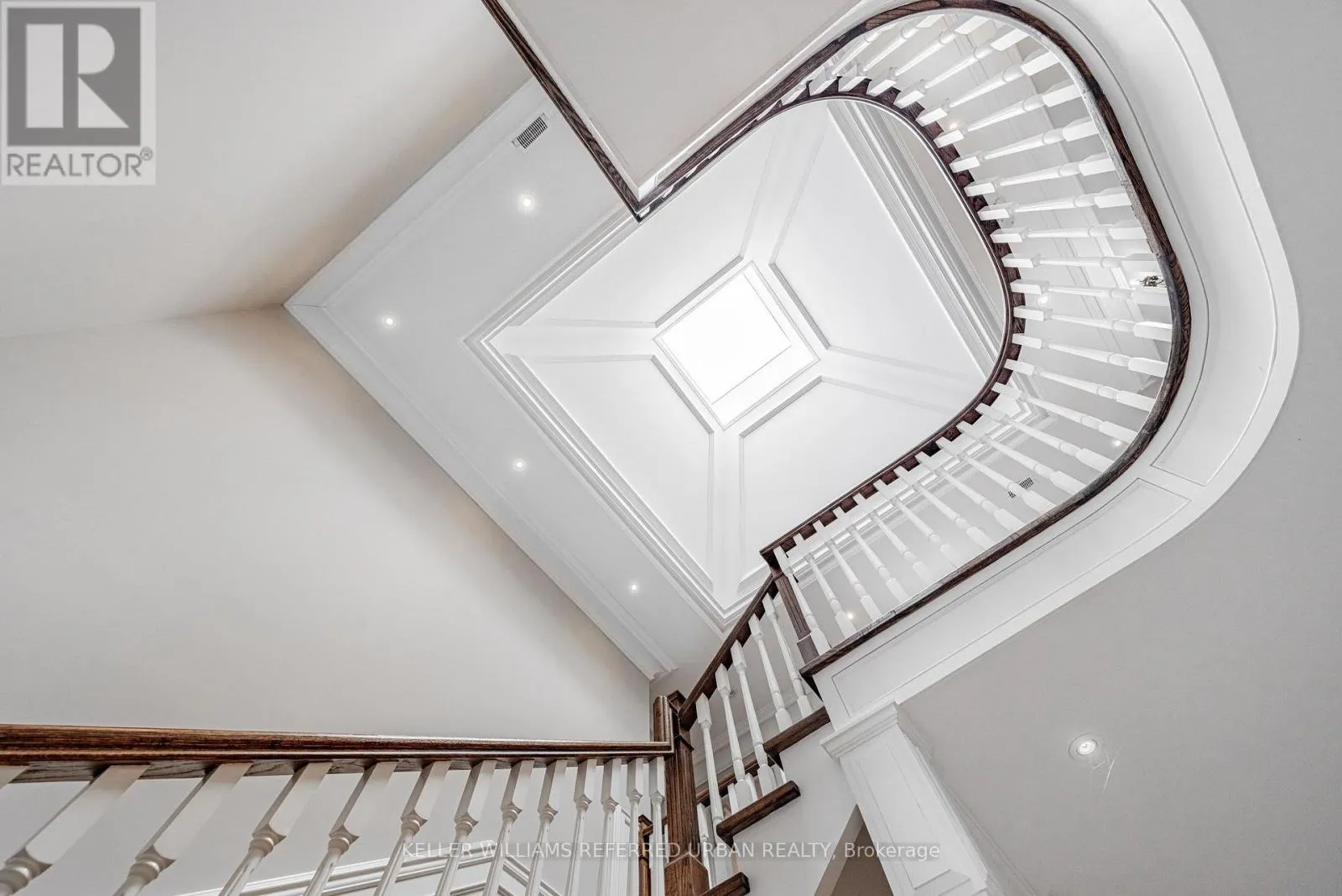 60 HAWKSBURY DRIVE