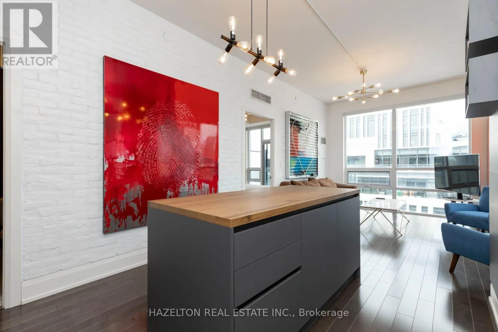 PH103 - 460 ADELAIDE STREET E