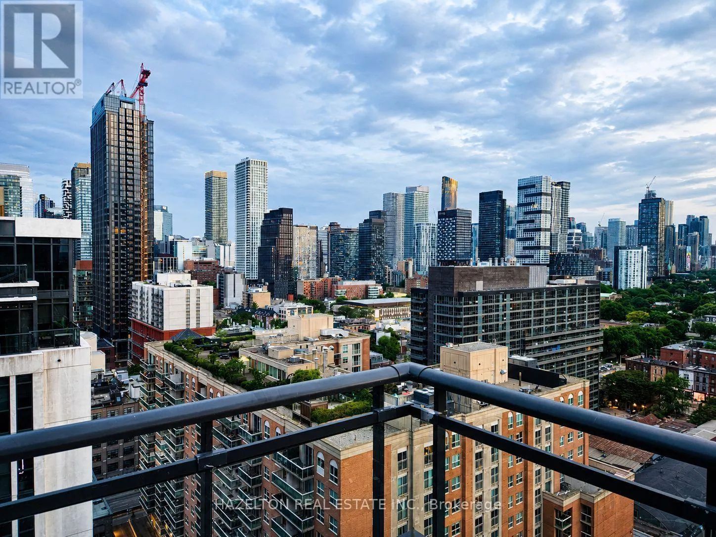 PH103 - 460 ADELAIDE STREET E