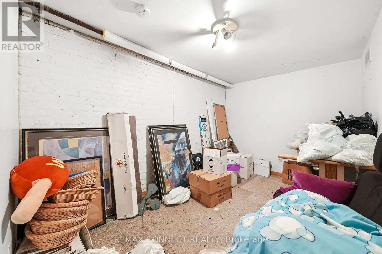 544 QUEEN STREET W