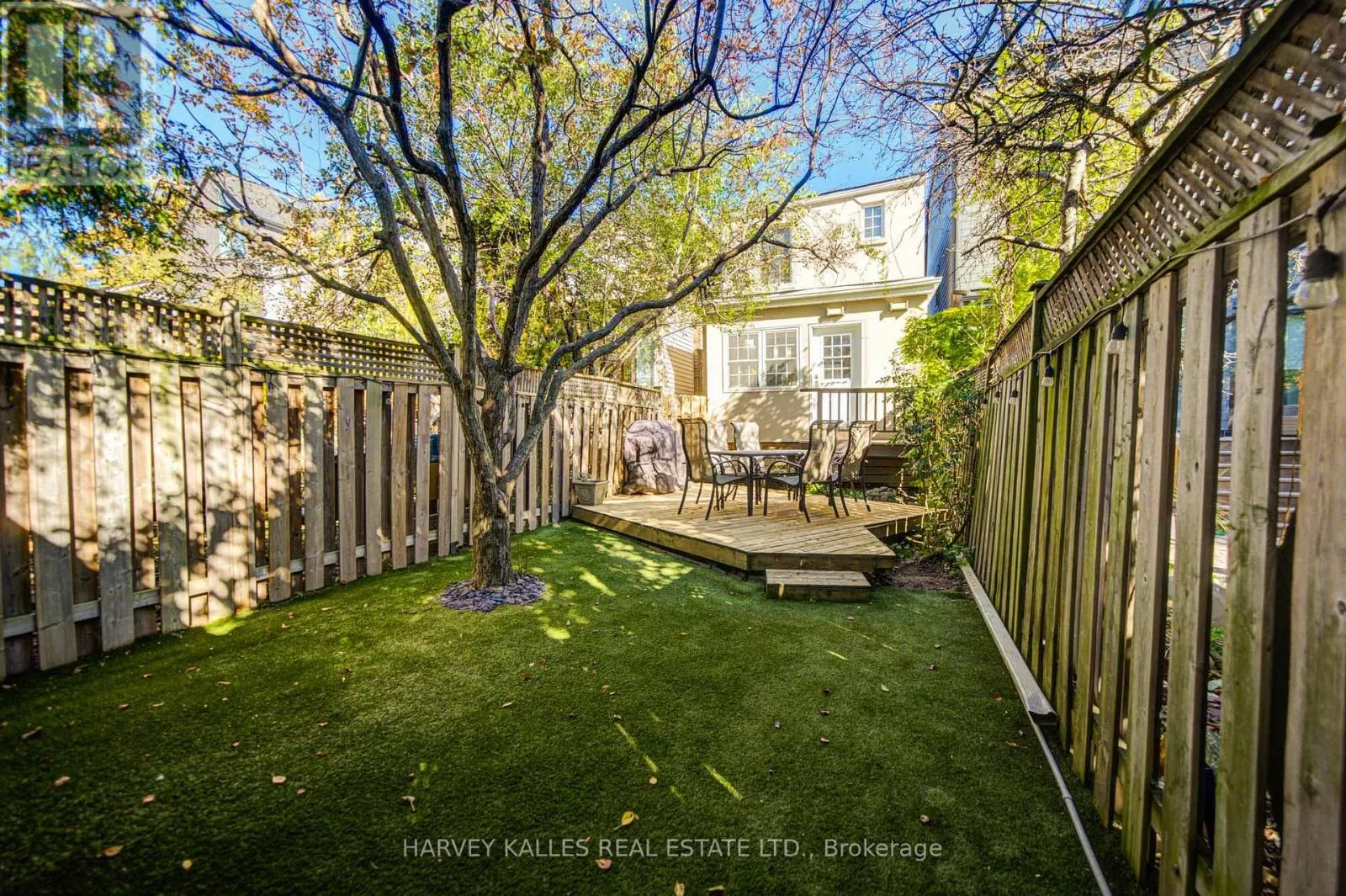34 KENWOOD AVENUE
