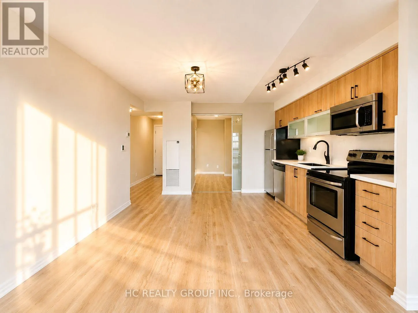 1811 - 2015 SHEPPARD AVENUE E