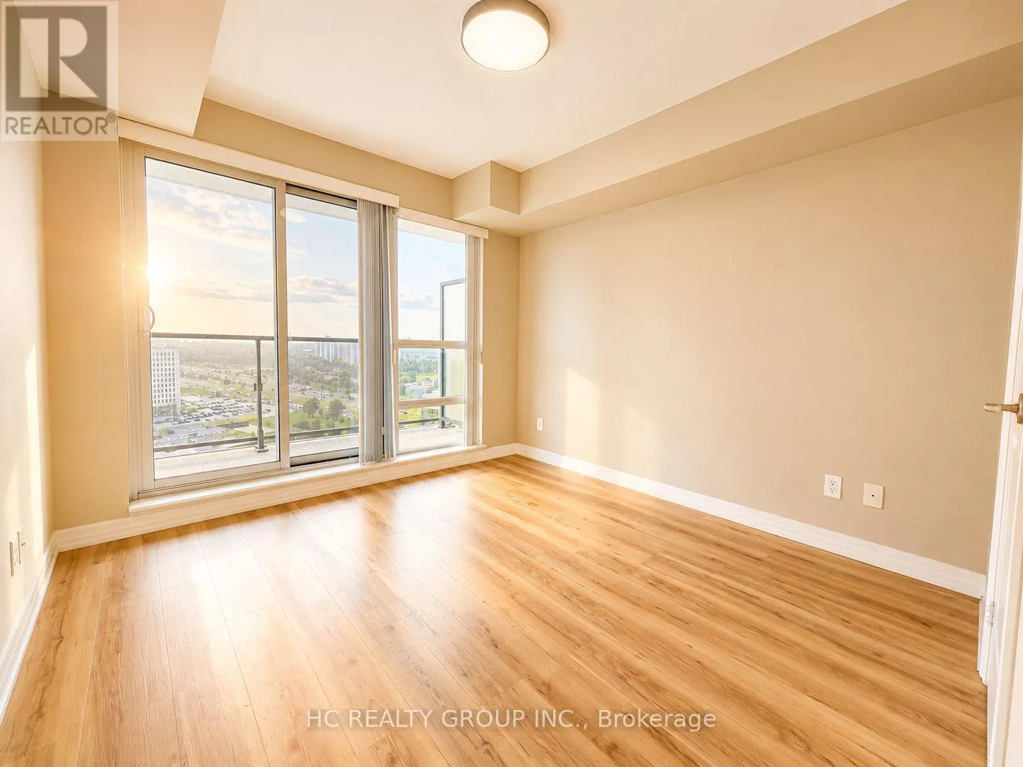 1811 - 2015 SHEPPARD AVENUE E
