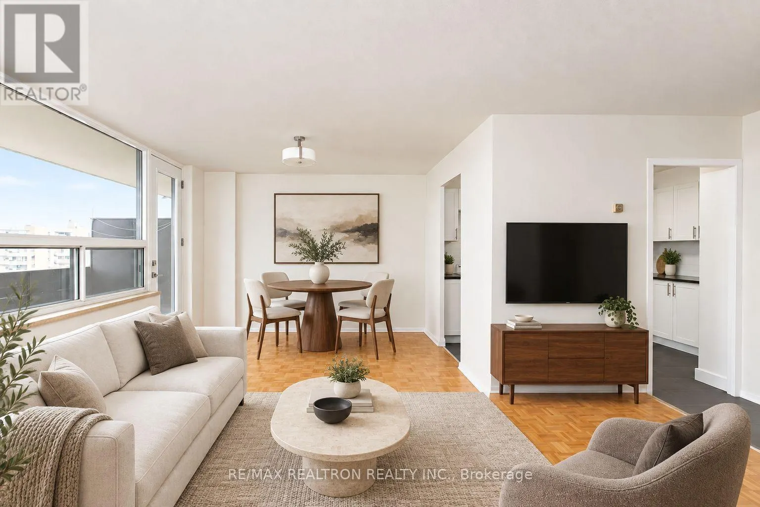708 - 6200 BATHURST STREET