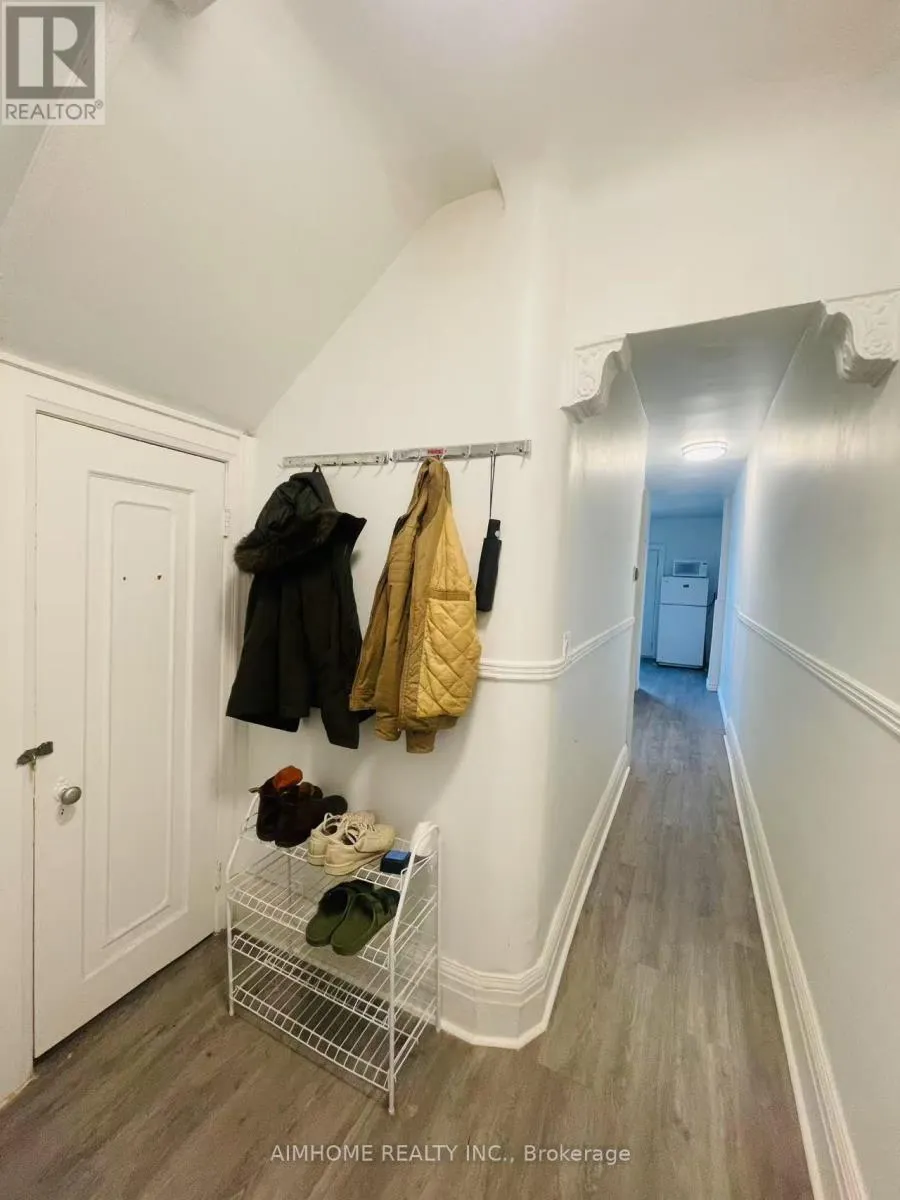 625 BATHURST STREET
