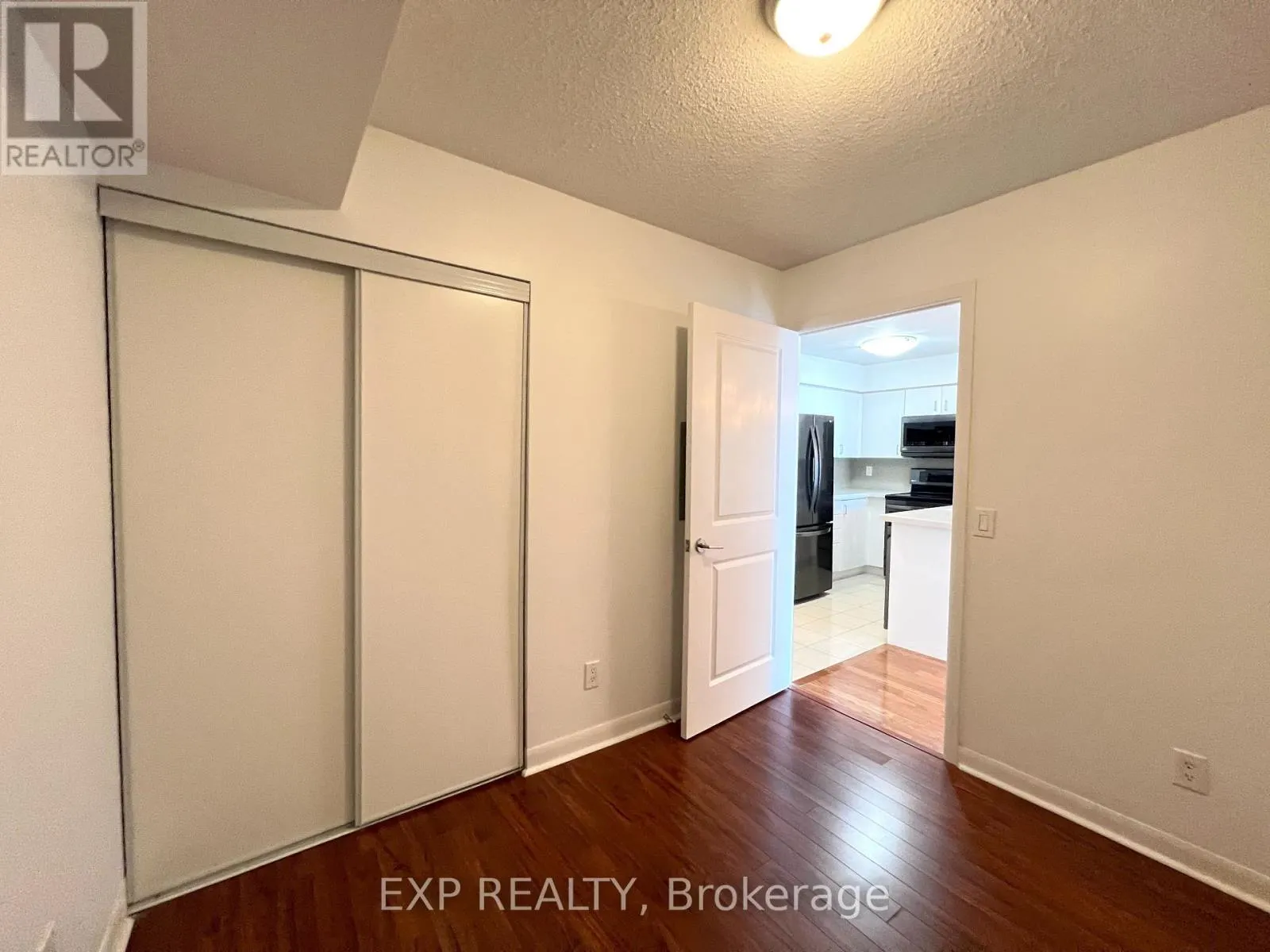 3503 - 4978 YONGE STREET