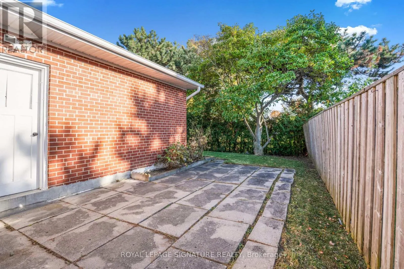 43 KATHROSE DRIVE
