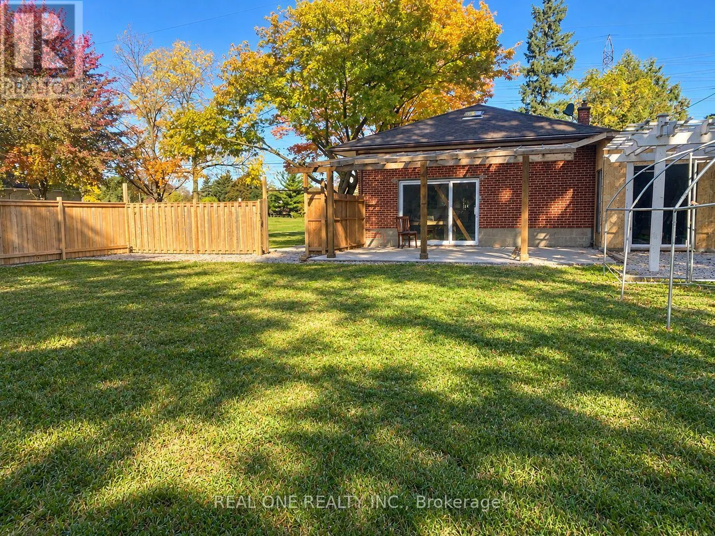 149 BISHOP AVENUE