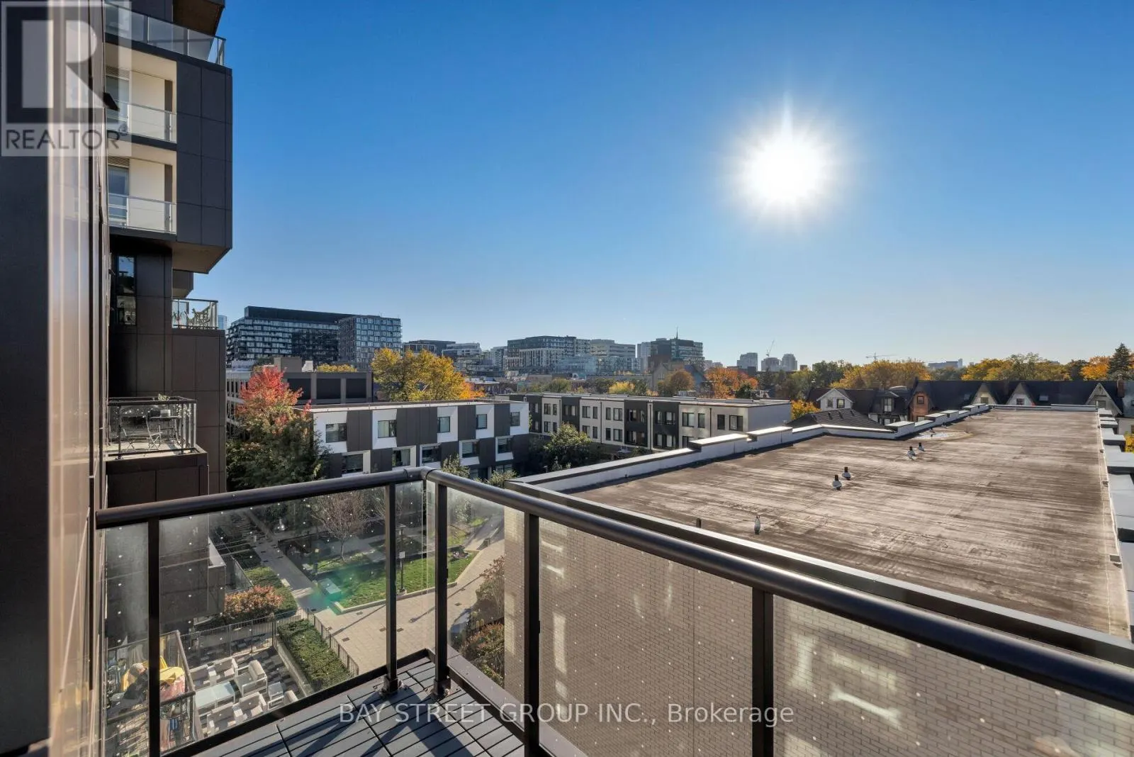 405 - 80 VANAULEY STREET