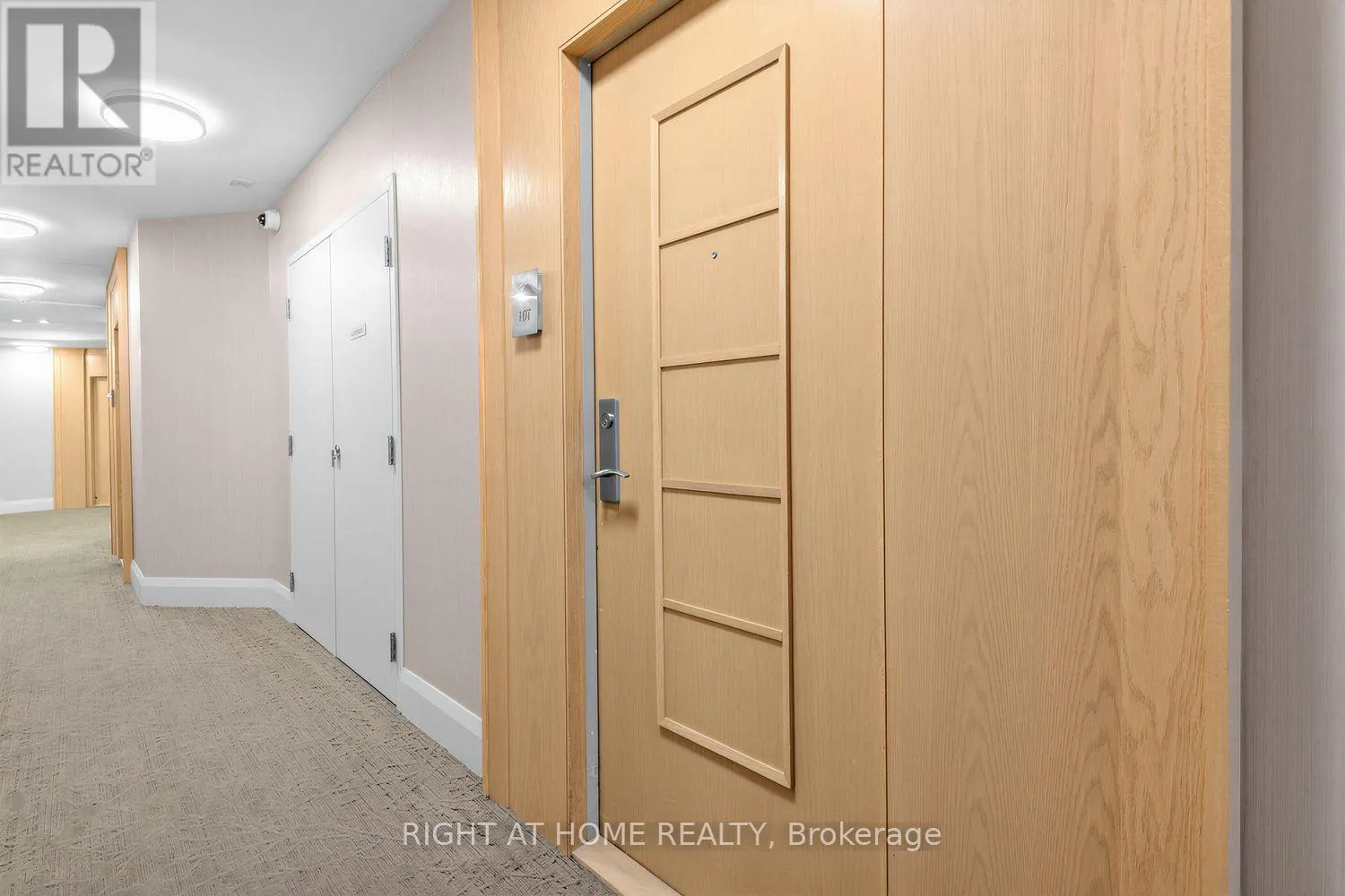 107 - 509 BEECROFT AVENUE