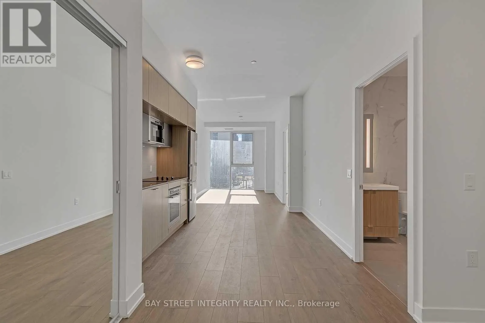 309 - 575 BLOOR STREET E