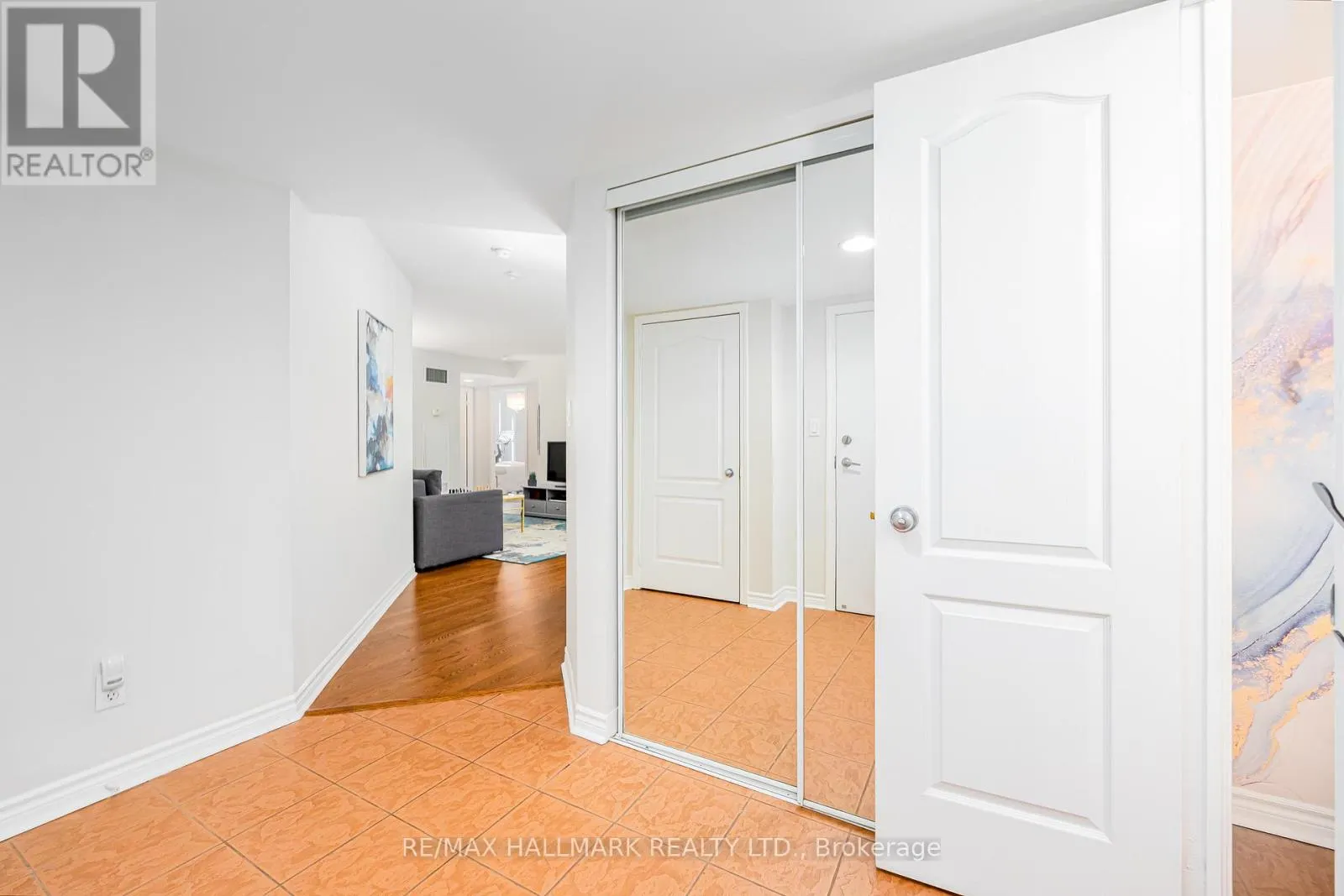 112 - 3 REAN DRIVE