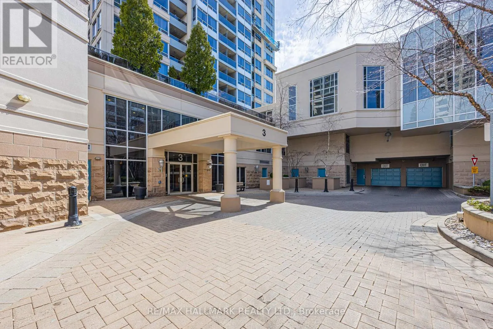 112 - 3 REAN DRIVE