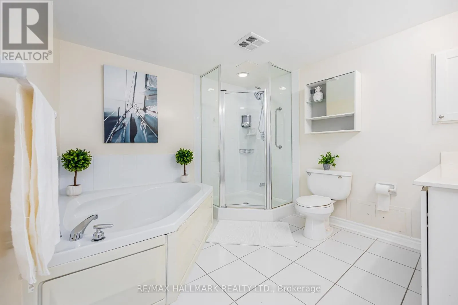 112 - 3 REAN DRIVE