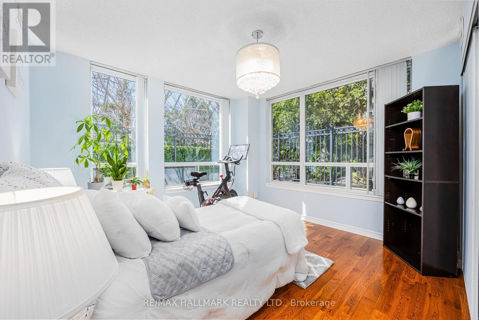 112 - 3 REAN DRIVE