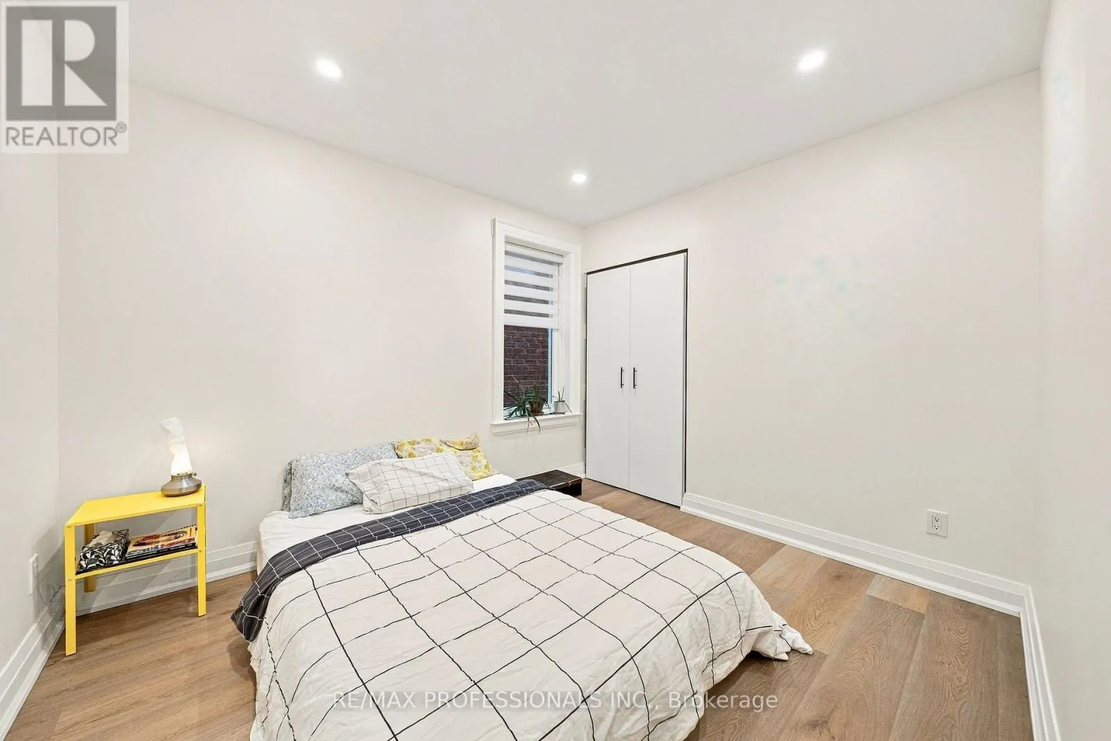 2ND FLR - 134 ARGYLE STREET