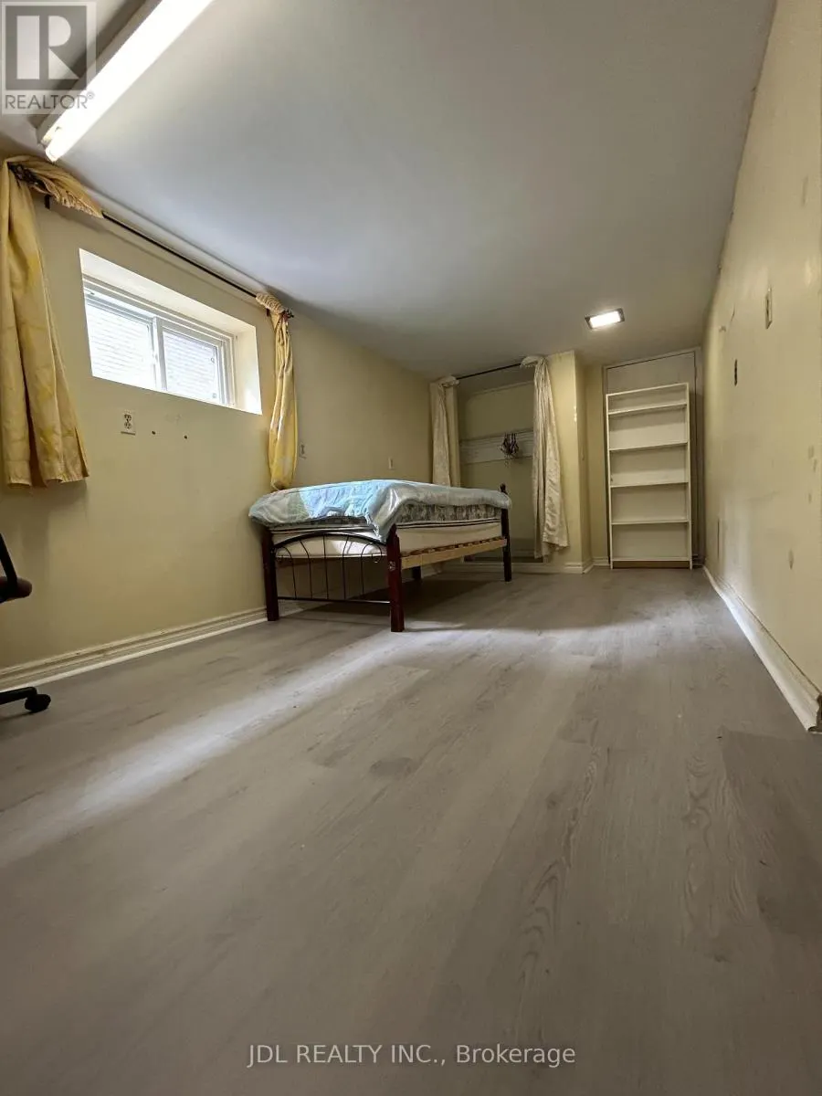 RENOVATED BEDROOM A BSMT - 186 WILFRED AVE AVENUE