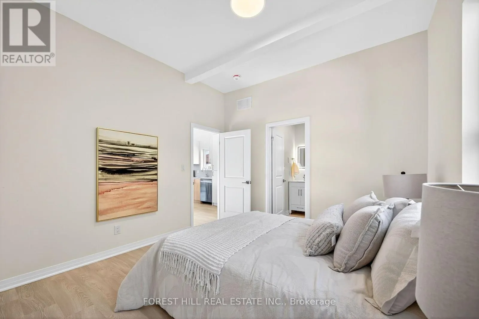 R - GARDEN - 5 HOPPERTON DRIVE