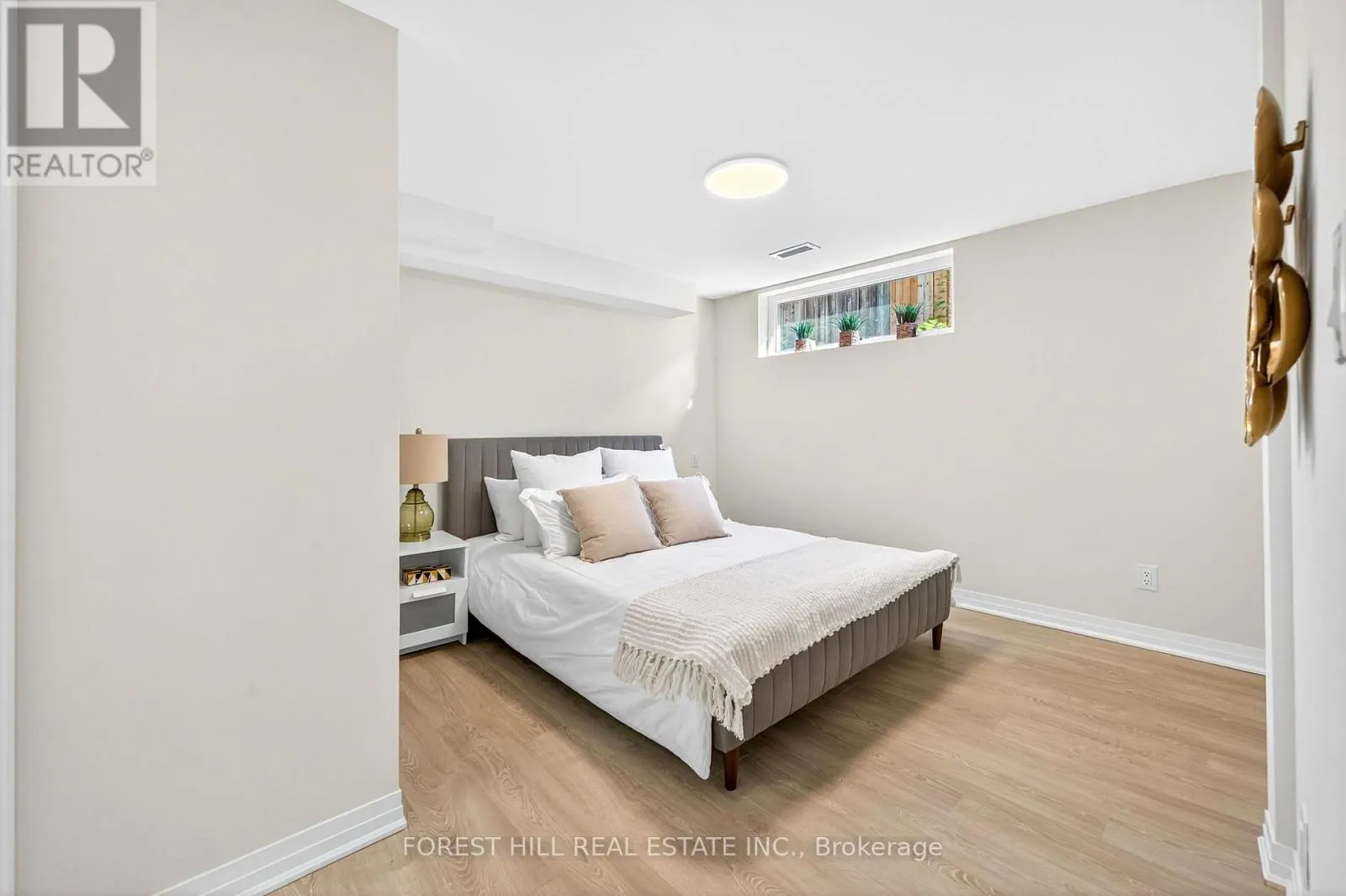 R - GARDEN - 5 HOPPERTON DRIVE