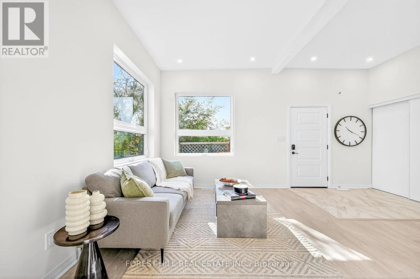 R - GARDEN - 5 HOPPERTON DRIVE