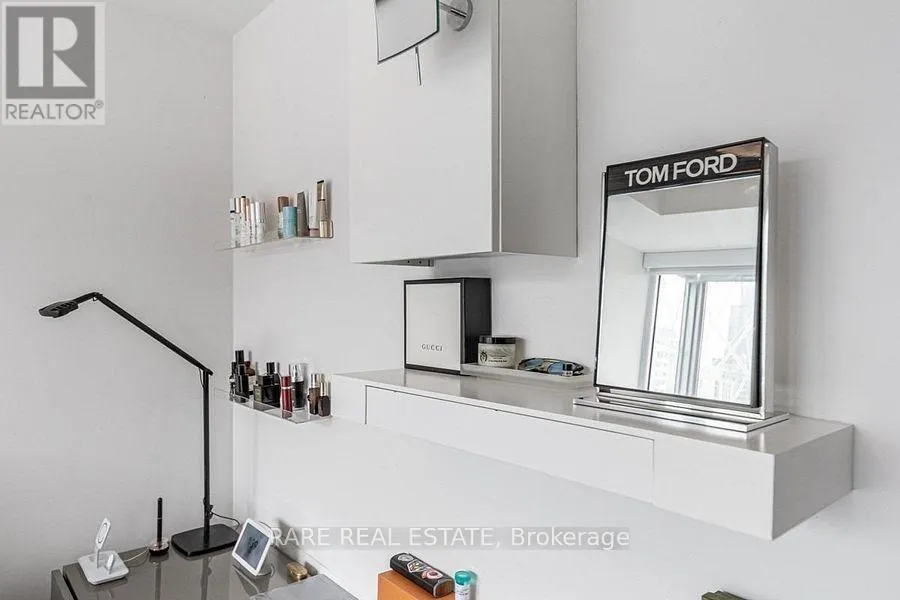 1109 - 50 WELLESLEY STREET E