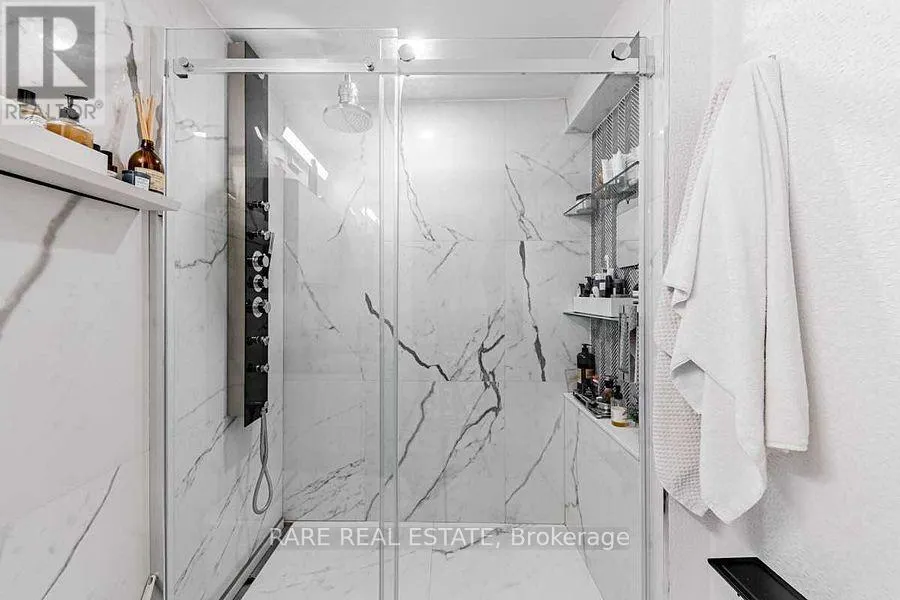 1109 - 50 WELLESLEY STREET E