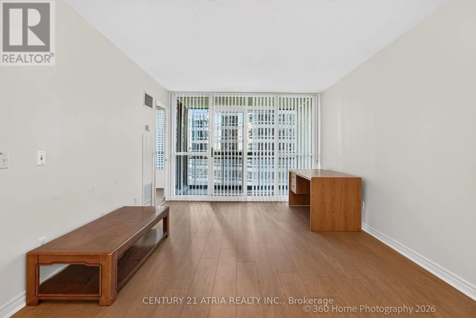 1115 - 18 PARKVIEW AVENUE