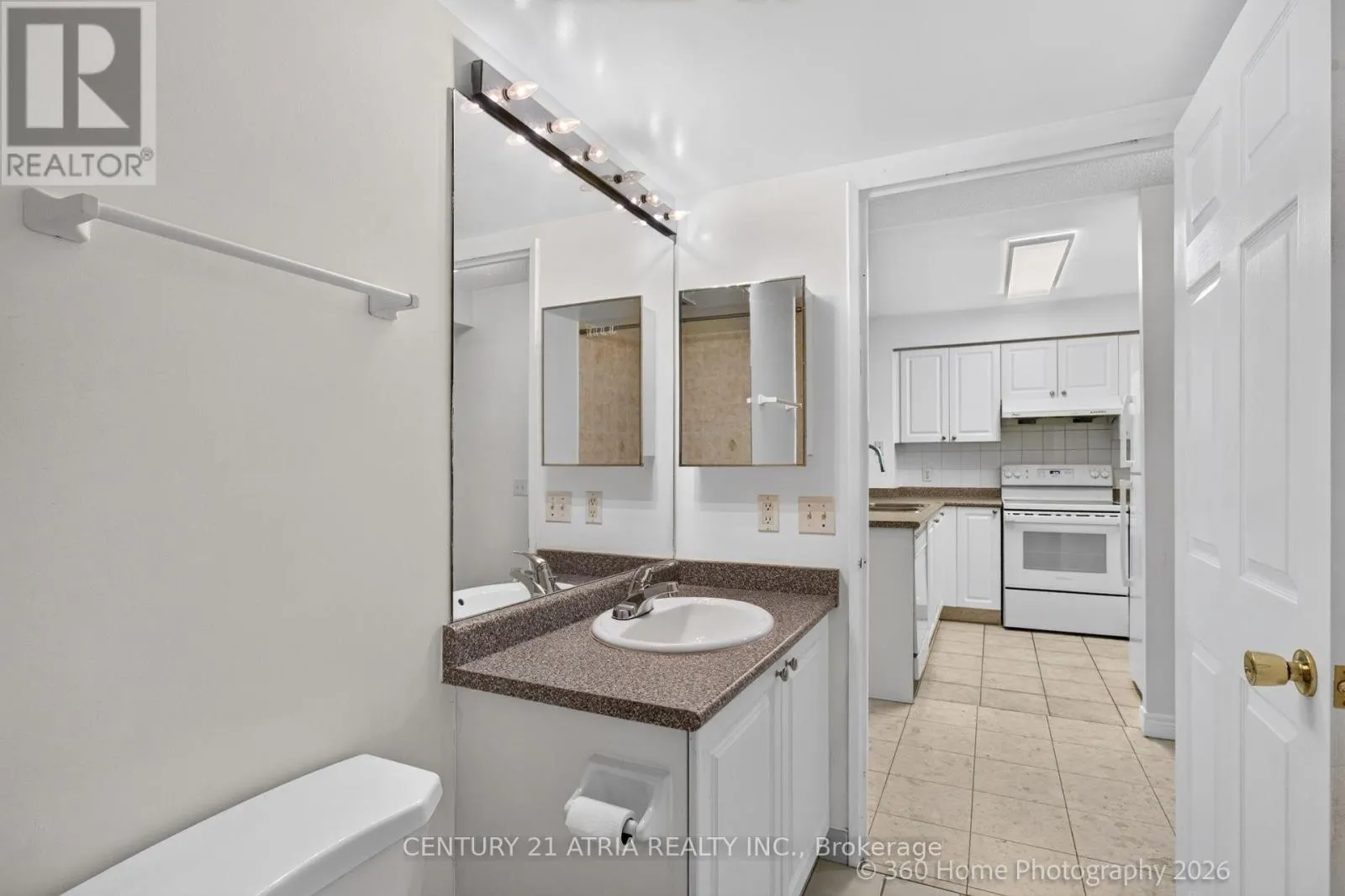1115 - 18 PARKVIEW AVENUE
