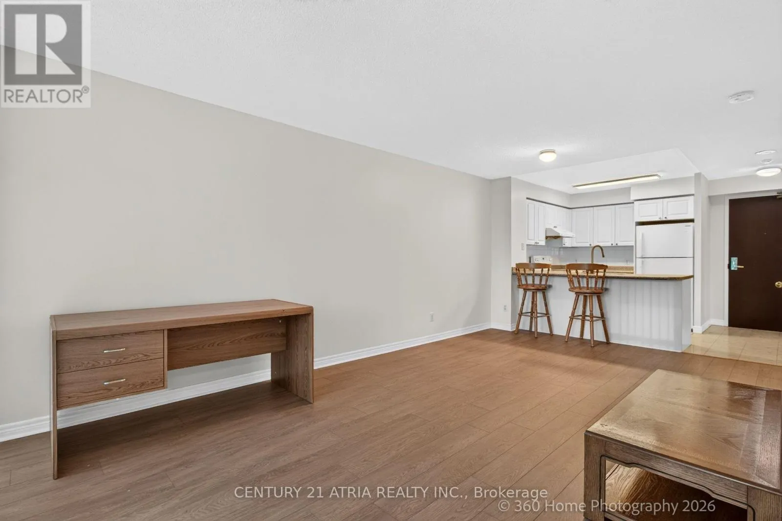 1115 - 18 PARKVIEW AVENUE