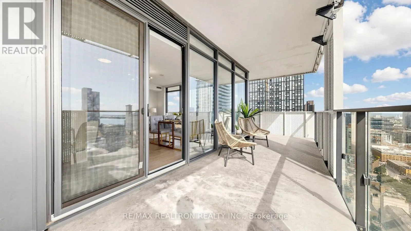 3403 - 20 LOMBARD STREET