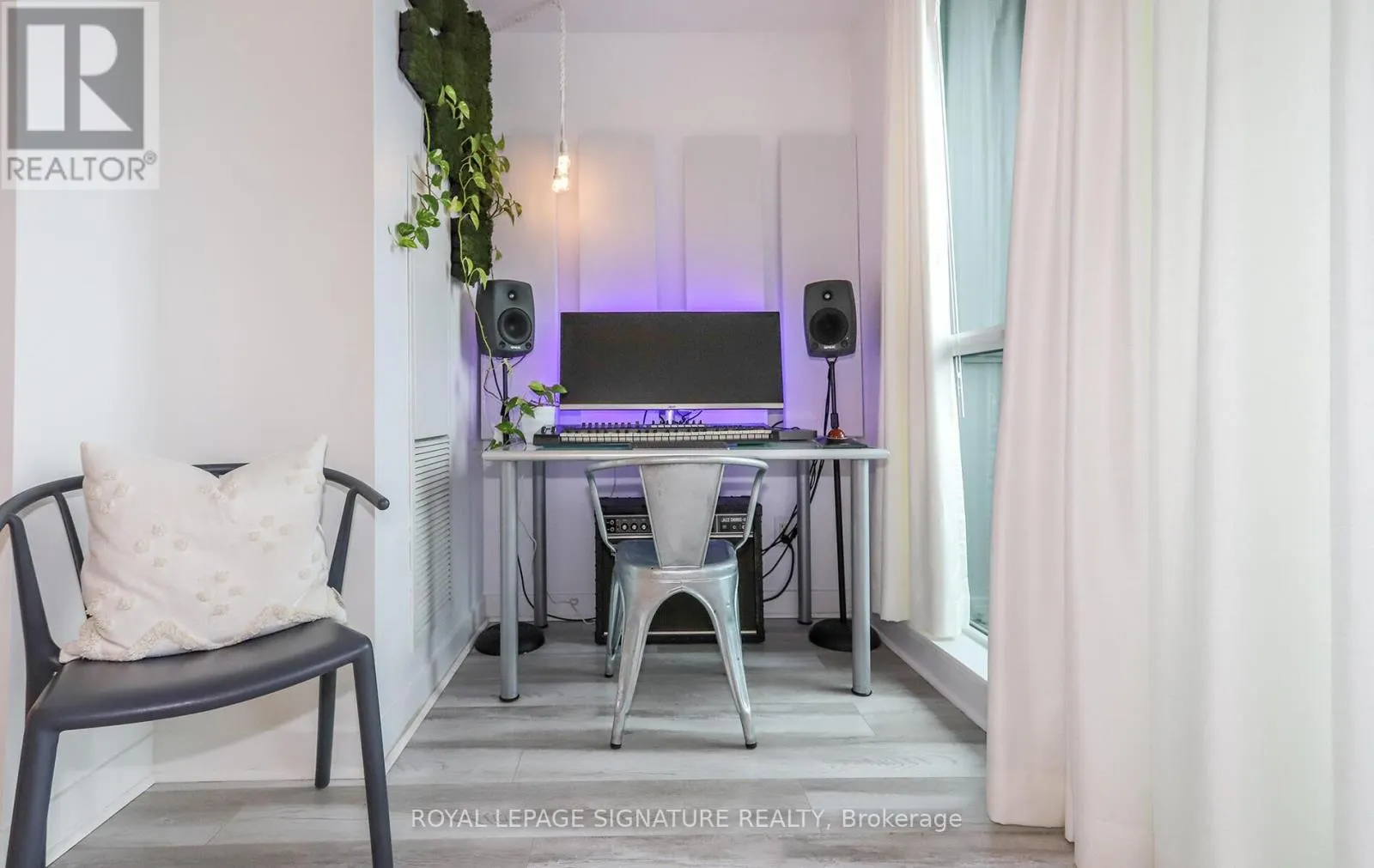 612 - 1171 QUEEN STREET W