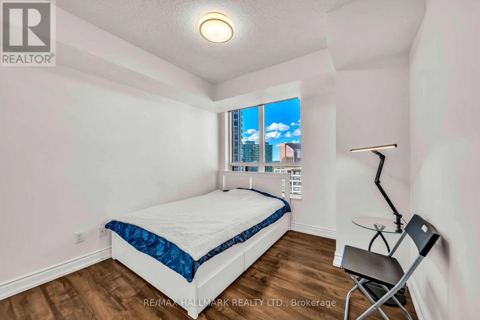 1812 - 10 NORTHTOWN WAY