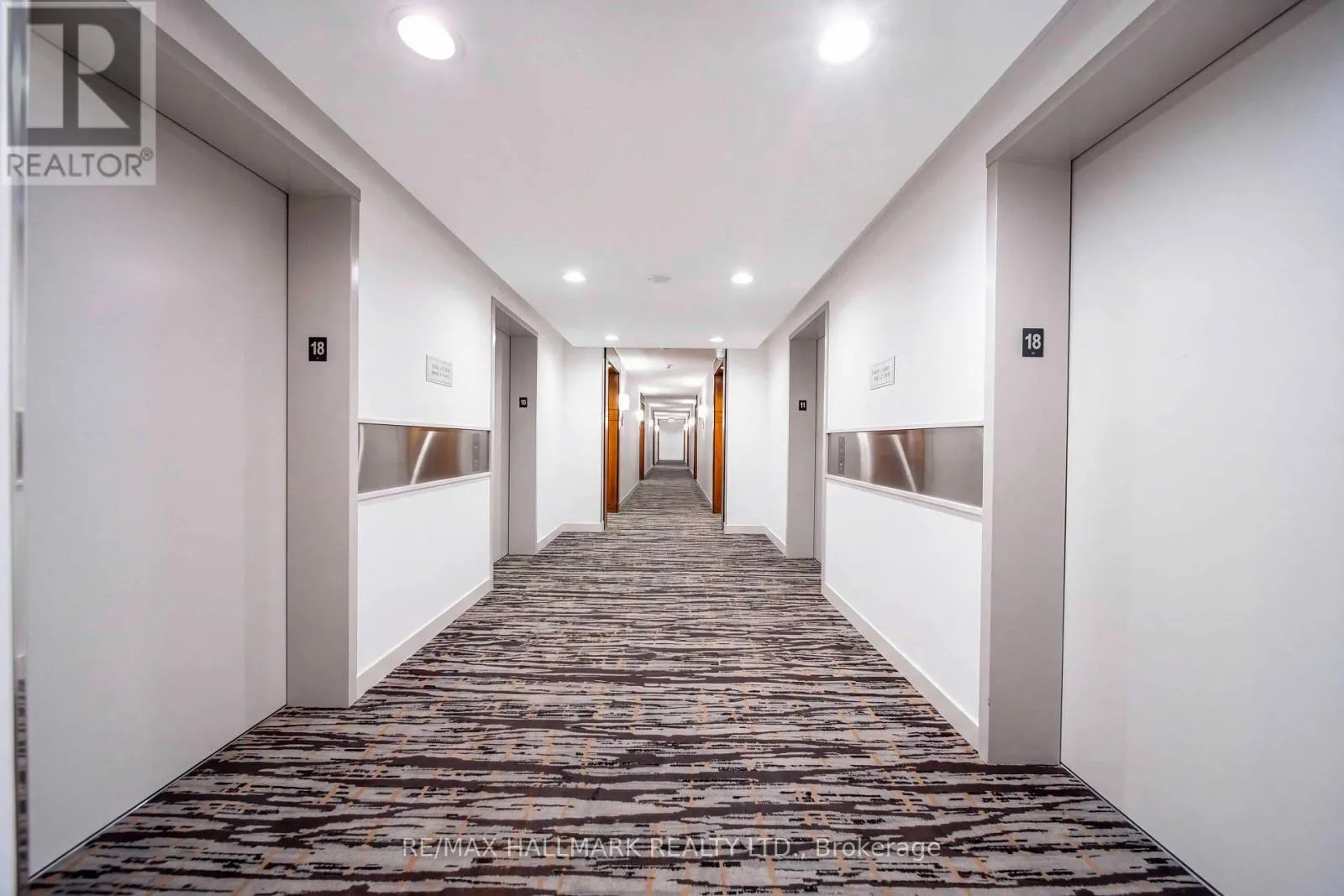 1812 - 10 NORTHTOWN WAY