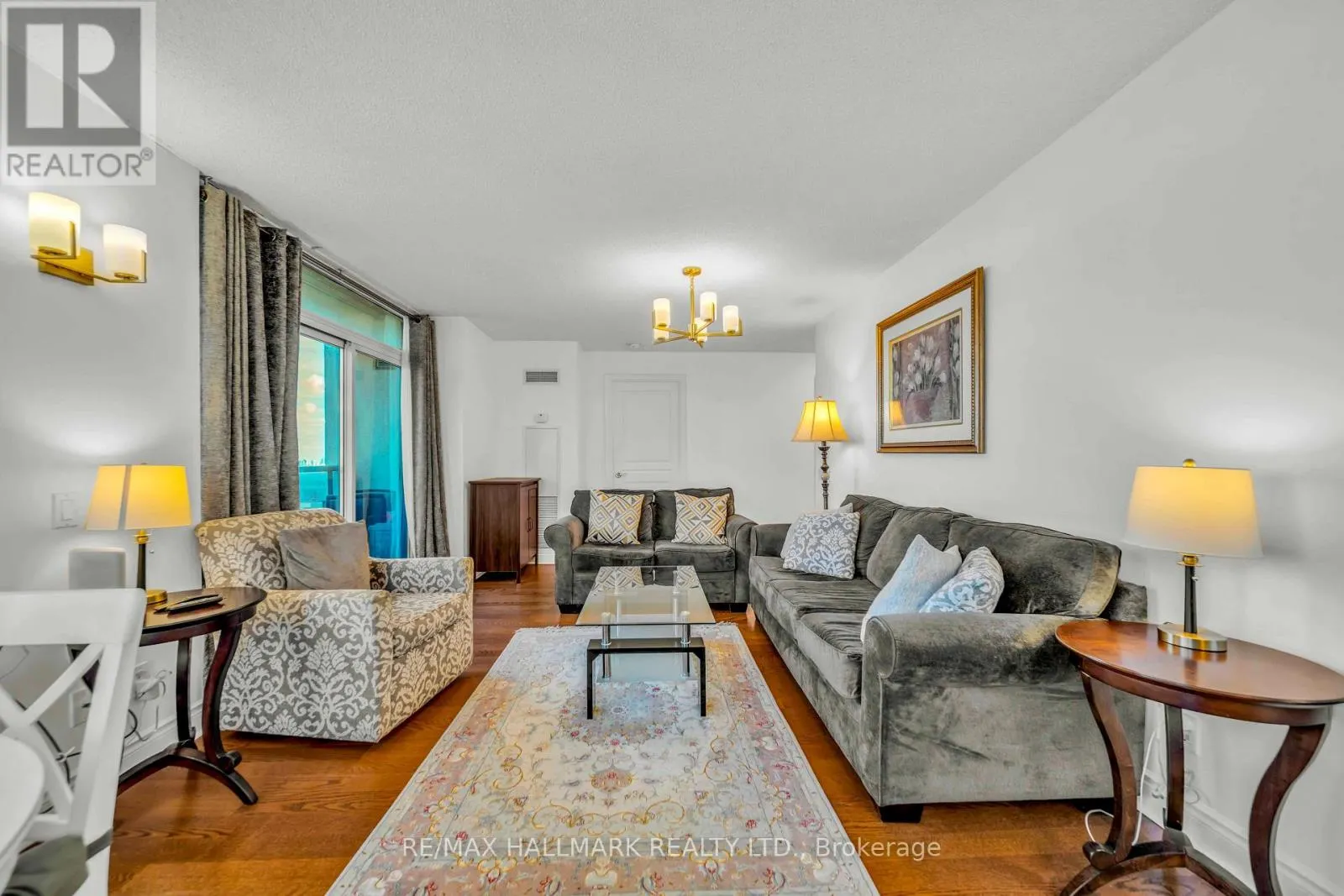 1812 - 10 NORTHTOWN WAY