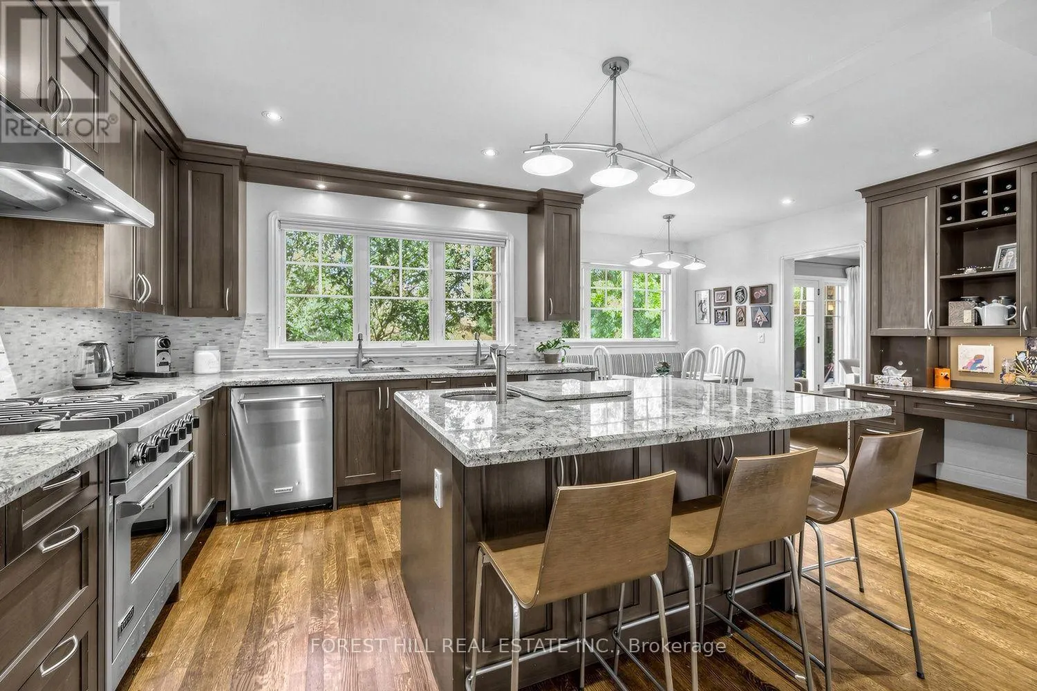 44 RIDGE HILL DRIVE