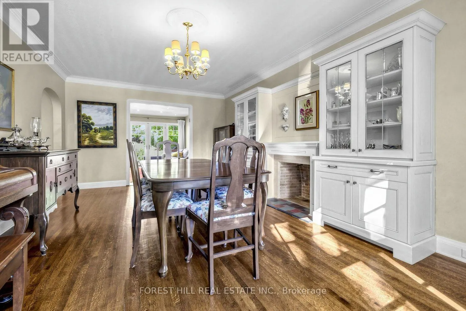 44 RIDGE HILL DRIVE