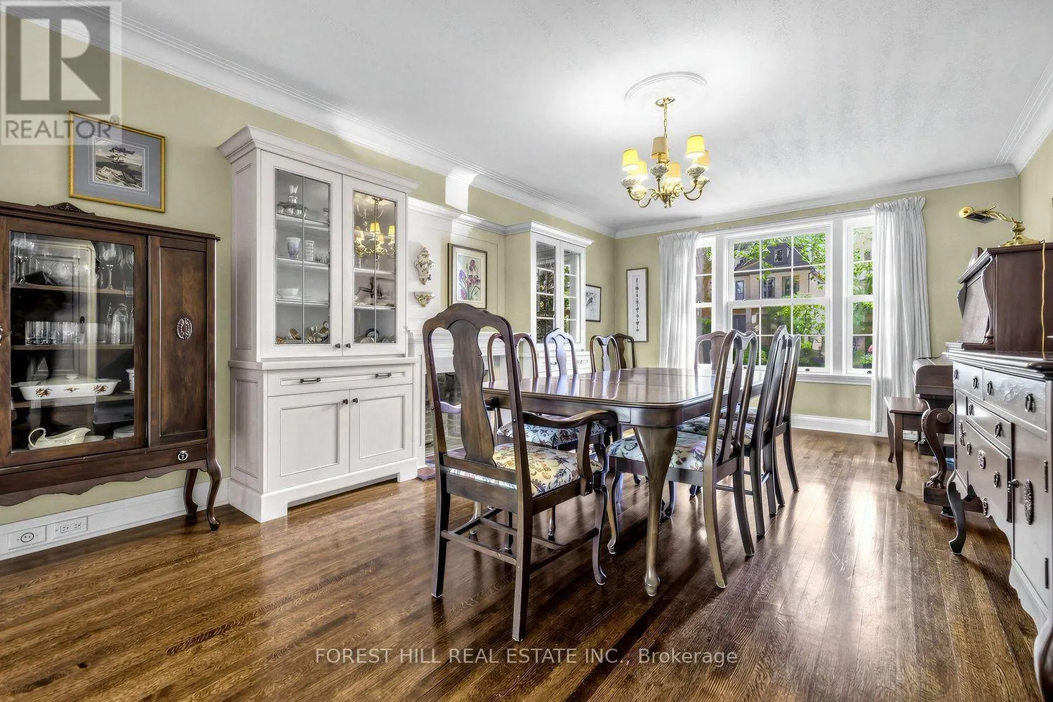 44 RIDGE HILL DRIVE
