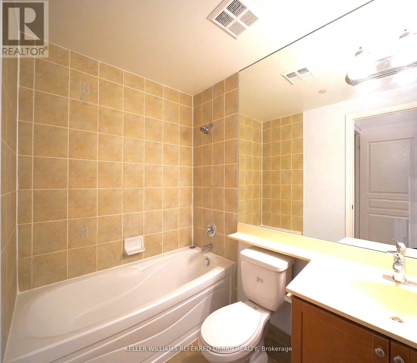 212 - 10 NORTHTOWN WAY