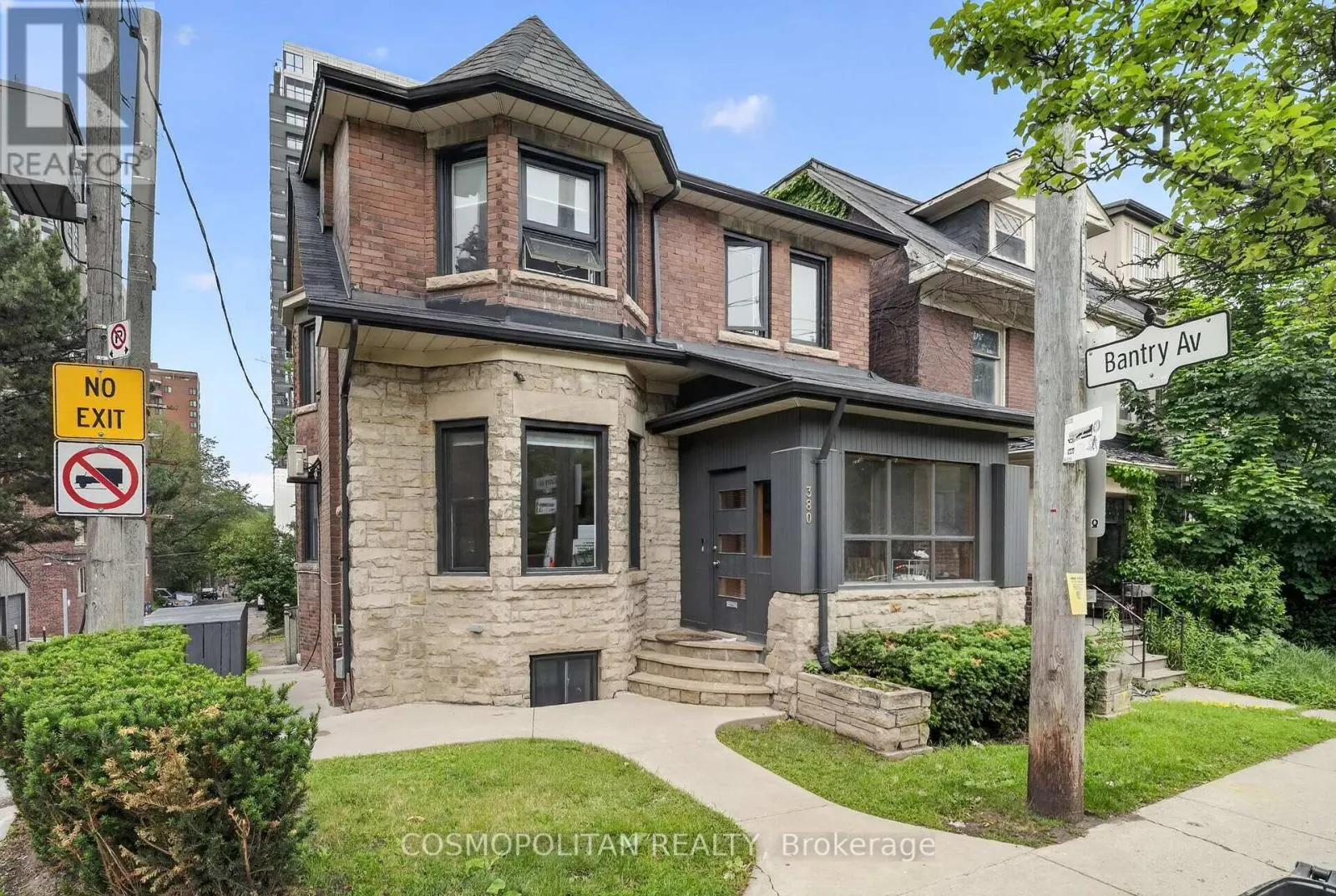 380 SPADINA ROAD