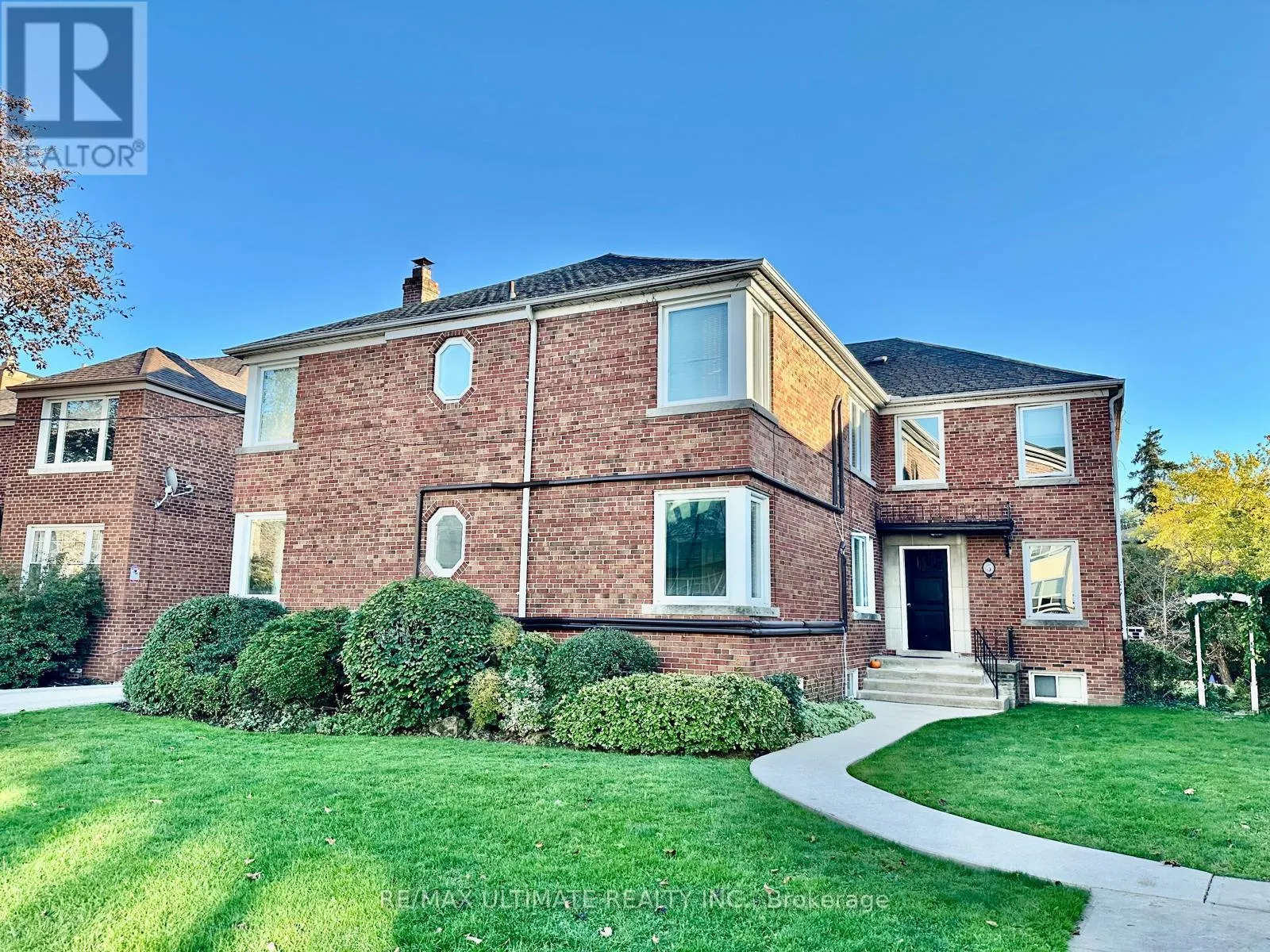 3 - 5 WARWICK AVENUE