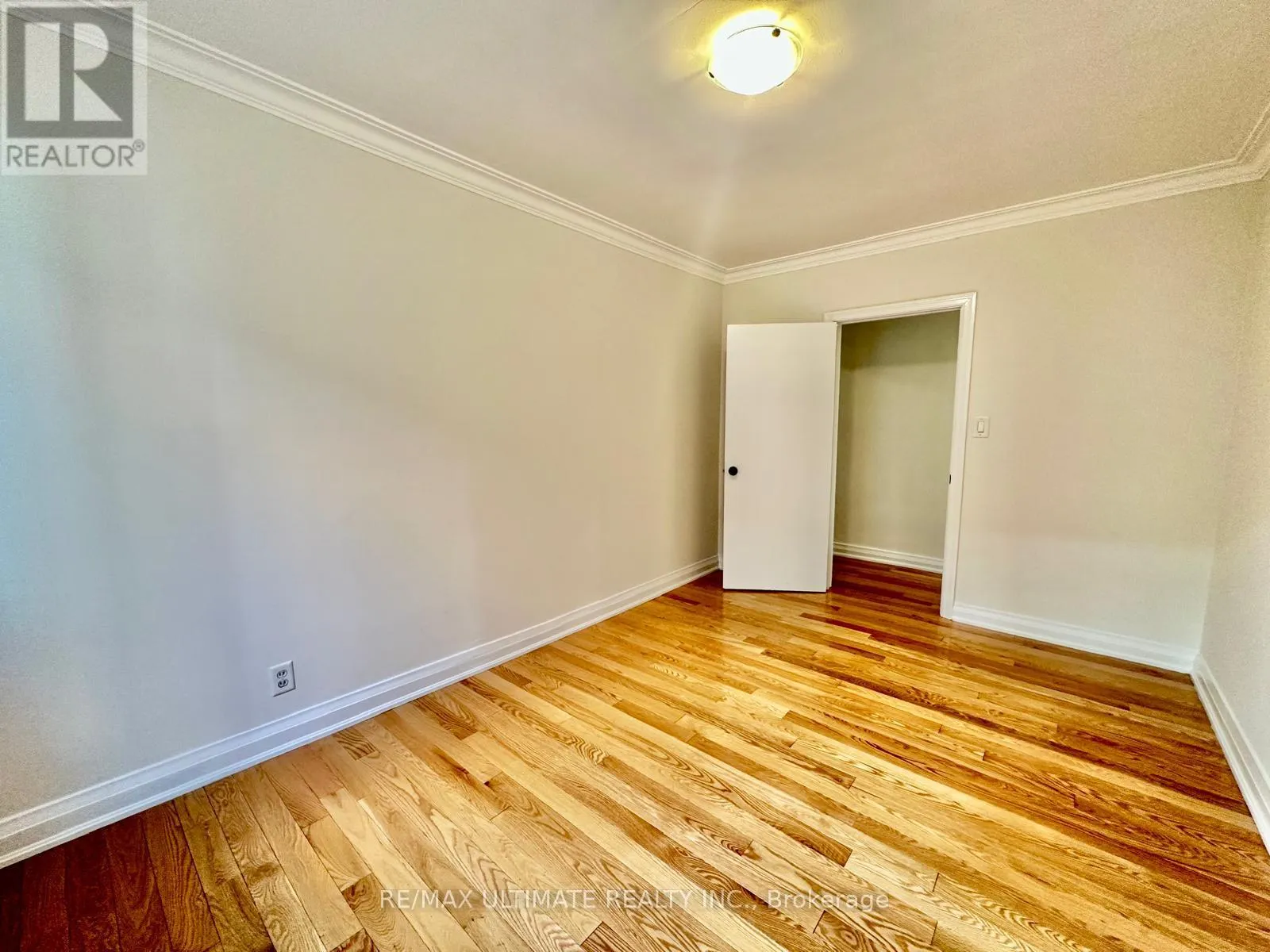 3 - 5 WARWICK AVENUE