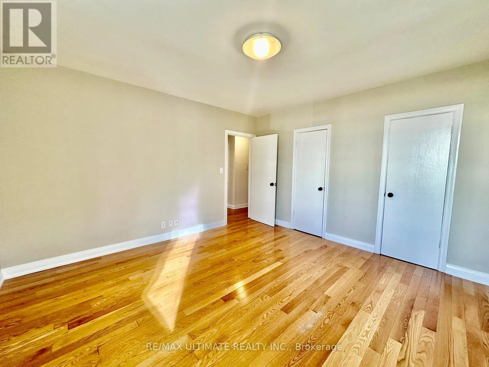 3 - 5 WARWICK AVENUE
